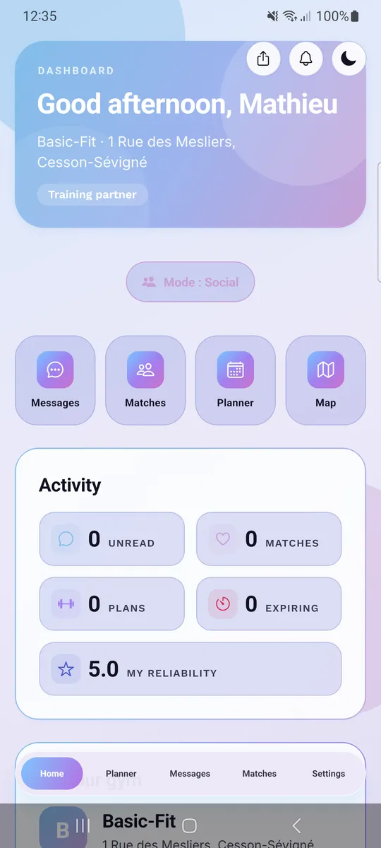 Light Theme Dashboard
